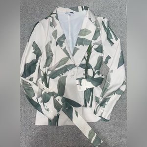 Fashion nova leaf jacket/ blazer
